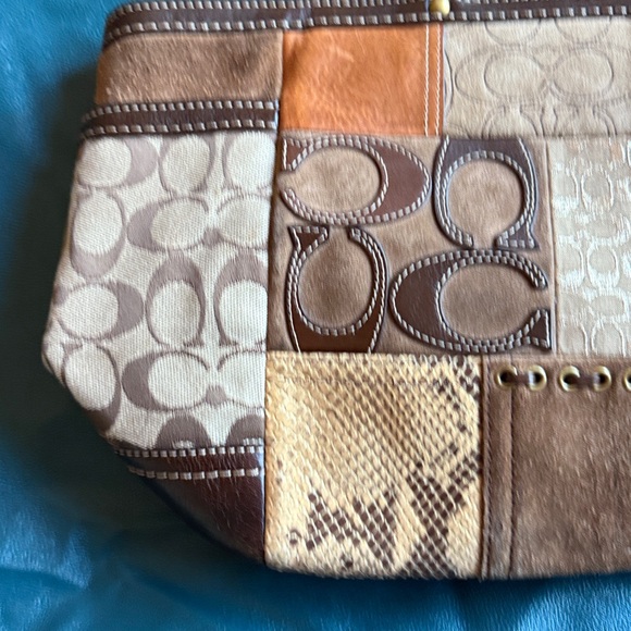 Authentic Coach purse - Picture 6 of 11